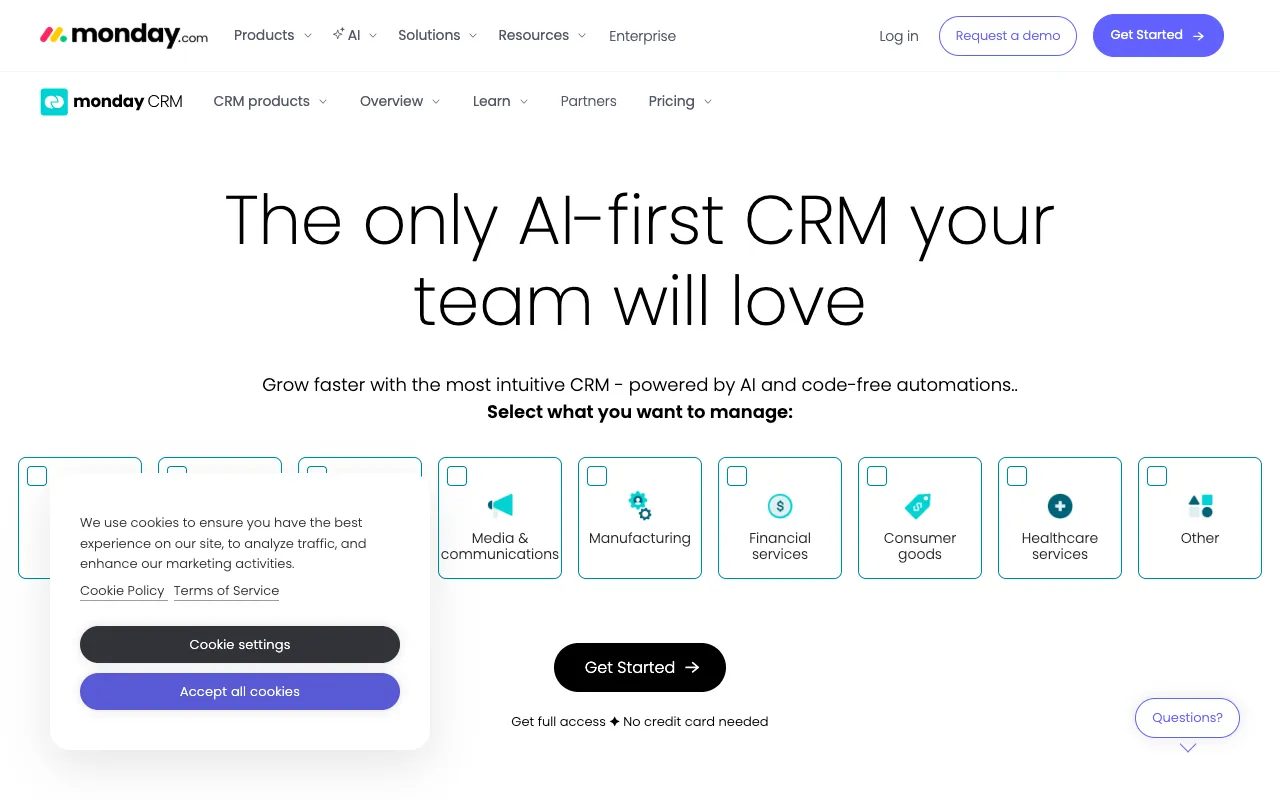Monday Sales CRM screenshot